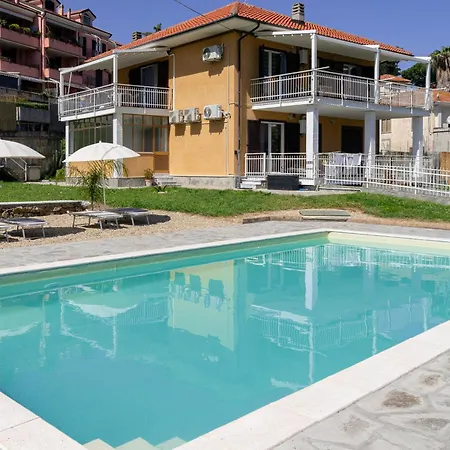 Apartment Il Gattino Di Porto - 1 - Monolocale Veranda Piscina